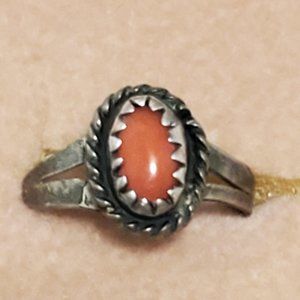 Vintage Sterling Silver Coral Ring size 6